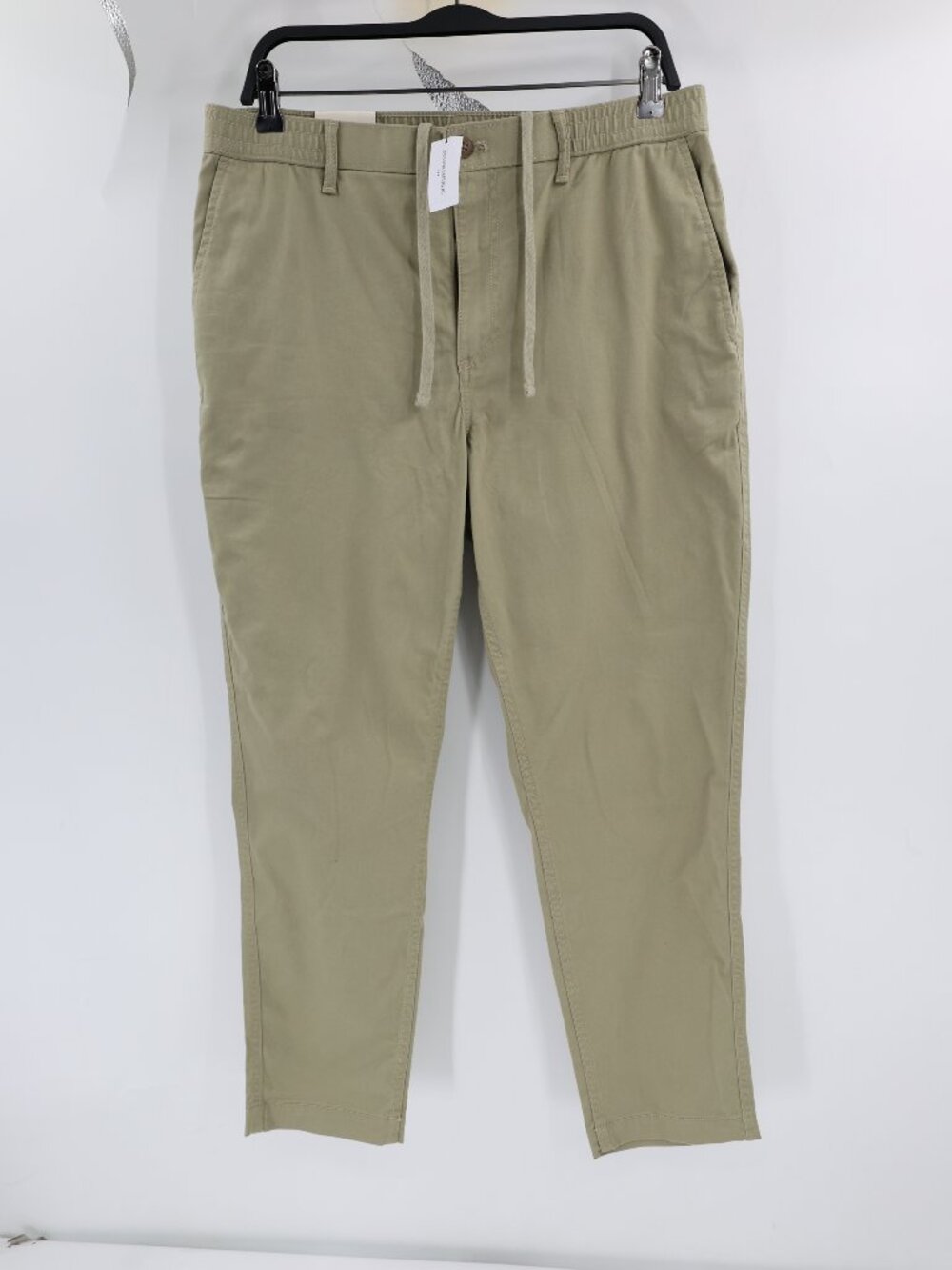 NWT Banana Republic Pants Mens 33 Athletic Summerweight Chino Tapered Leg Green